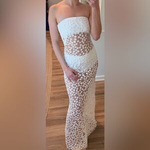 DESIGNER SID NEIGUM Sheer Floral Embroidered Strapless Dress in White 0